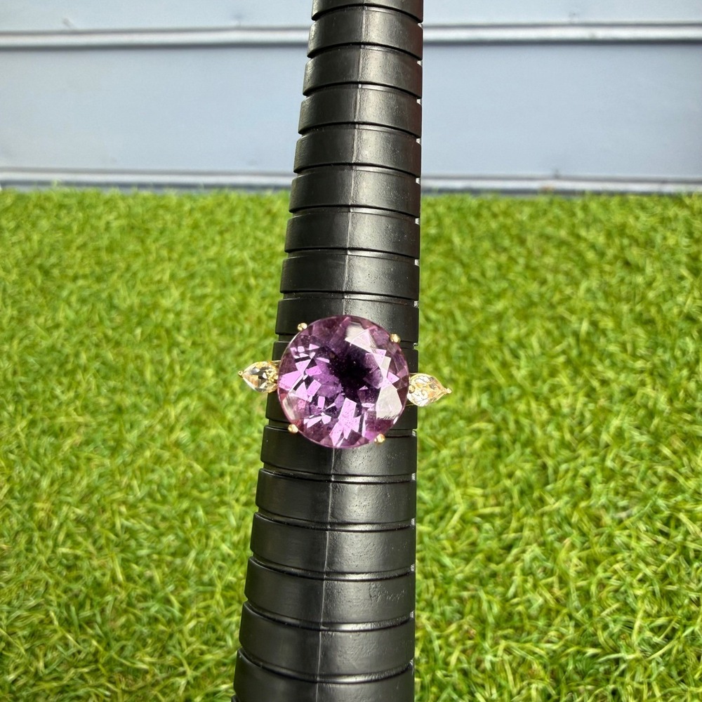 Vintage 10K Gold Amethyst and Diamond Accent Ring Size 8 Purple 4 Grams